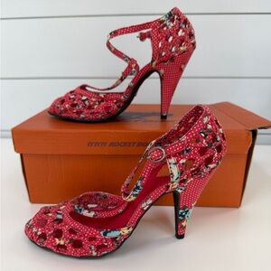 Rocket Dog Women's Floral Red Sandals 6M